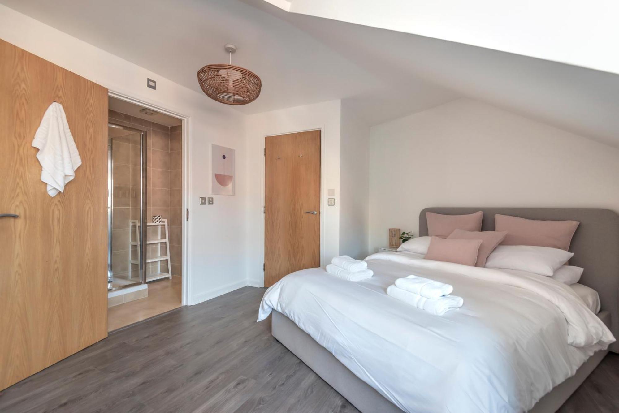 The Loft - Spacious Luxury 2 Bed 2 Bath With Free Secure Parking And Tube Close By Лондон Экстерьер фото